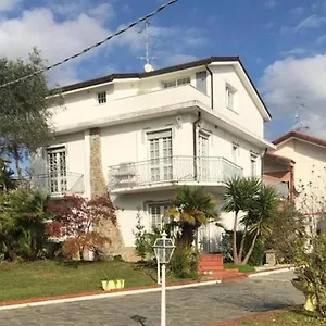 villa-felice.hotelitalianriviera.com/
