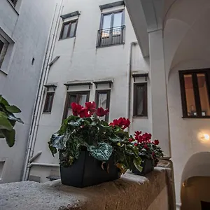 Gasthof Sant'andrea - Luxury In Vucciria, Palermo